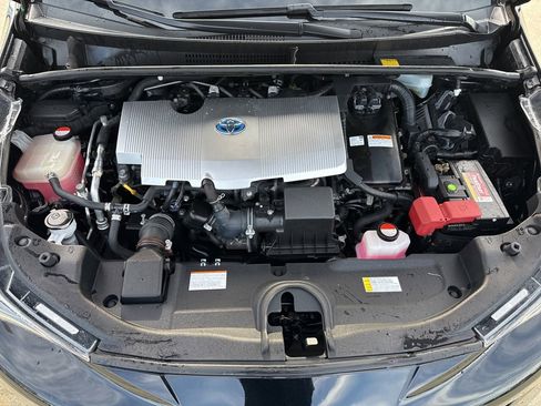 Used 2016 Toyota Prius Four image 22