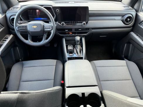 Used 2025 Chevrolet Colorado W/T w/ WT Custom Package image 10