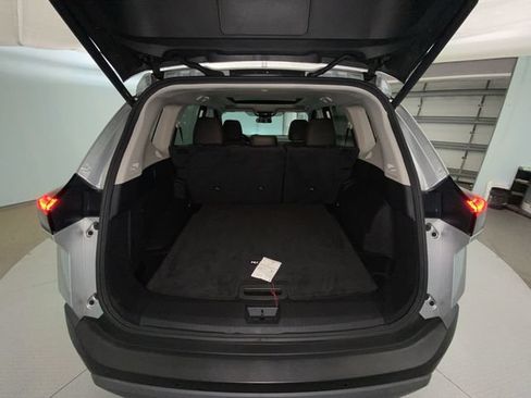 Used 2023 Nissan Rogue SV w/ SV Premium B Package AWD/4WD image 23