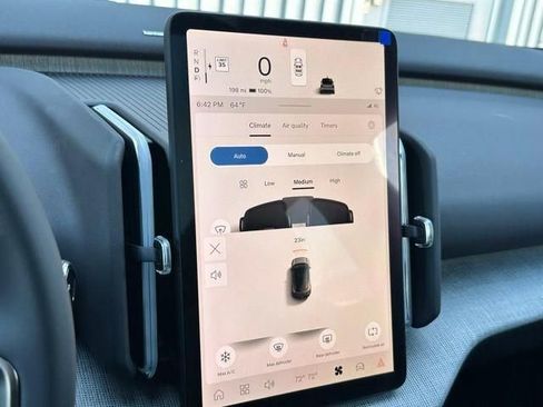 New 2026 Volvo EX30 Plus w/ Protection Package Premier image 13