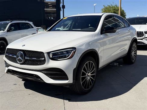 Certified 2022 Mercedes-Benz GLC 300 GLC 300 image 2
