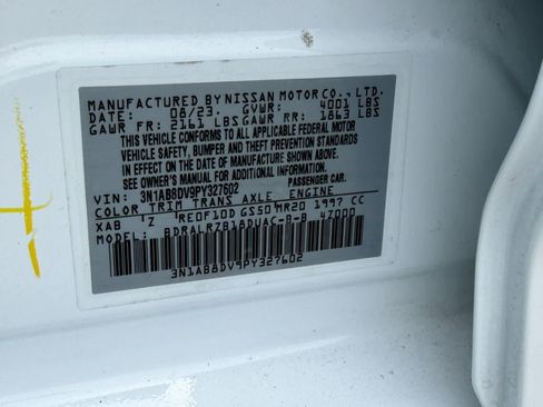 Certified 2023 Nissan Sentra SR w/ Midnight Edition Package FWD image 30
