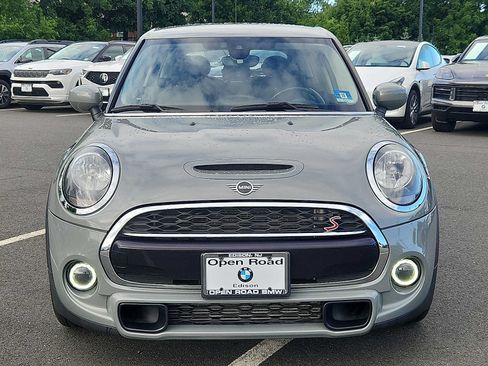 Used 2021 MINI Cooper S FWD image 2