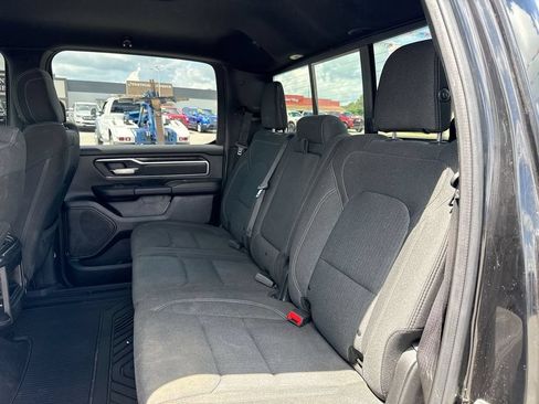 Used 2019 RAM 1500 Big Horn AWD/4WD image 11