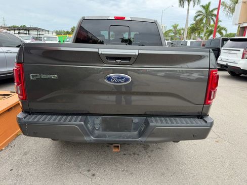 Used 2015 Ford F150 Lariat w/ Equipment Group 502A Luxury RWD image 4