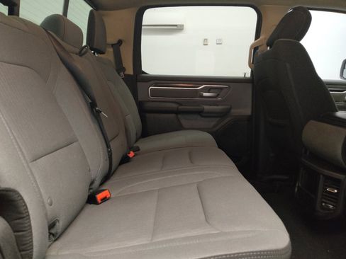 Used 2019 RAM 1500 Big Horn RWD image 19