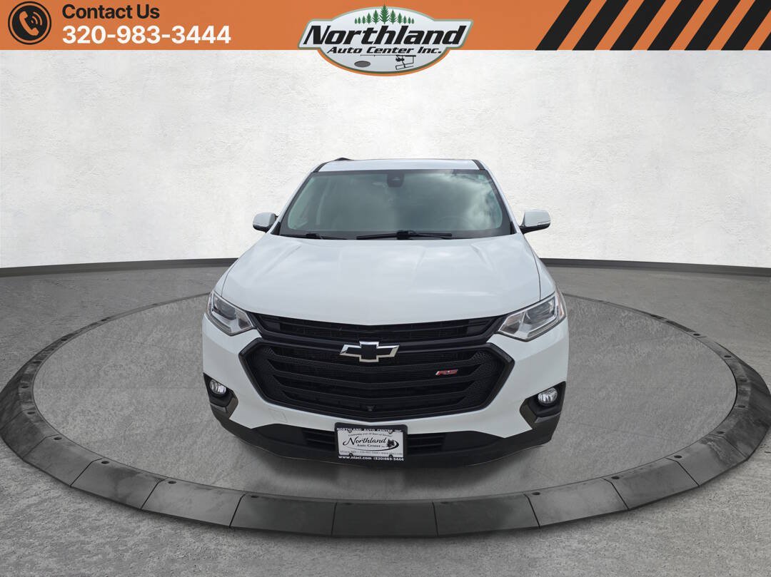 Used 2020 Chevrolet Traverse RS w/ LPO, Floor Liner Package AWD/4WD image 2