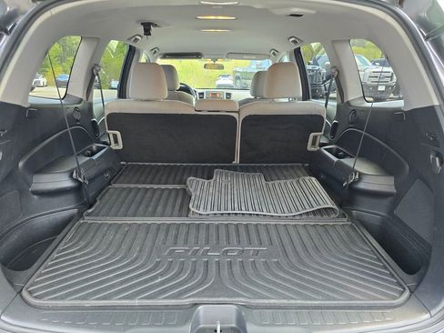 Used 2016 Honda Pilot LX image 14