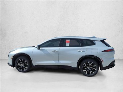 New 2025 Toyota Crown Signia image 8