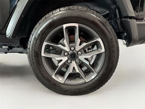 Used 2025 Jeep Wrangler Unlimited Sport S 4xe w/ Convenience Group AWD/4WD image 28