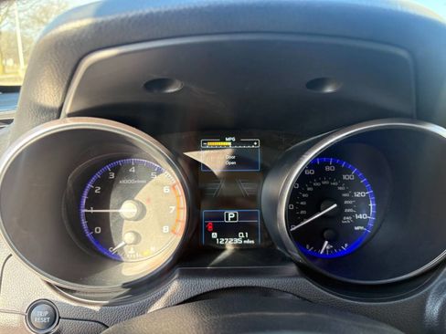 Used 2016 Subaru Outback 2.5i Limited image 6