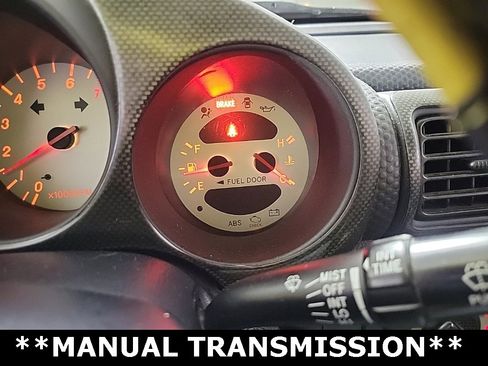 Used 2002 Toyota MR2 image 16