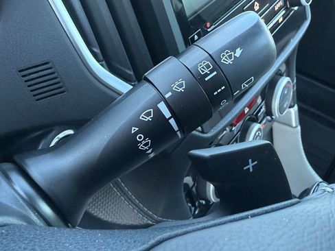 Used 2023 Subaru Forester Limited image 17