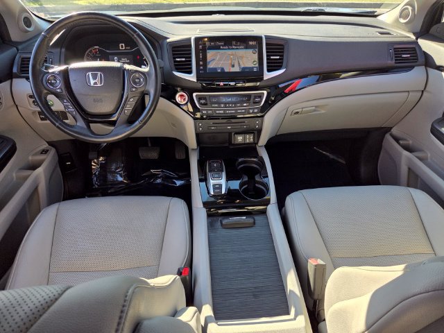 Used 2018 Honda Pilot Elite image 15
