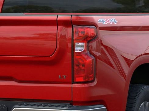 New 2026 Chevrolet Silverado 1500 LT w/ LPO, Liner Protection Package AWD/4WD image 11