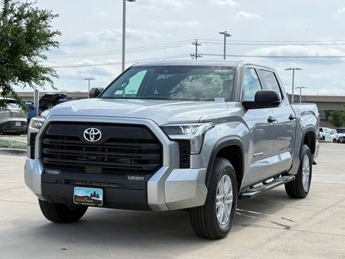 Used 2024 Toyota Tundra SR5 AWD/4WD image 7