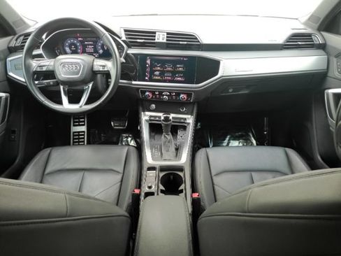 Used 2020 Audi Q3 2.0T Premium Plus w/ Premium Plus Package AWD/4WD image 3