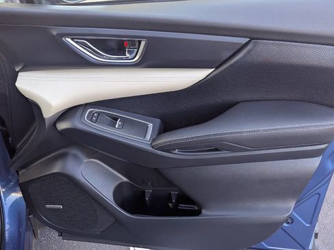 Used 2022 Subaru Ascent Limited w/ Technology Package image 32