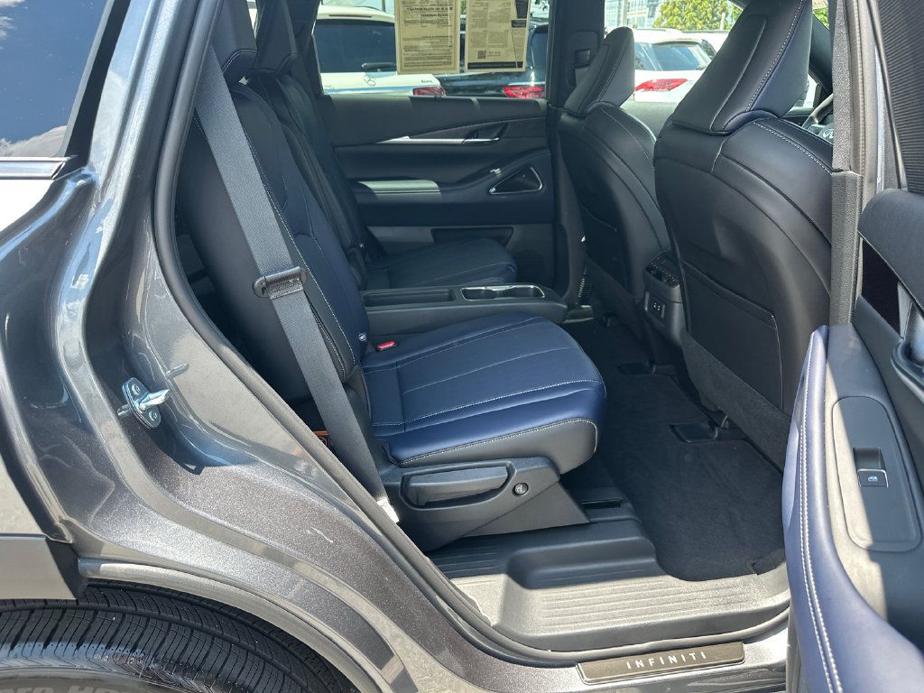 Certified 2026 INFINITI QX60 Sport w/ Dark Cargo Package AWD/4WD image 13