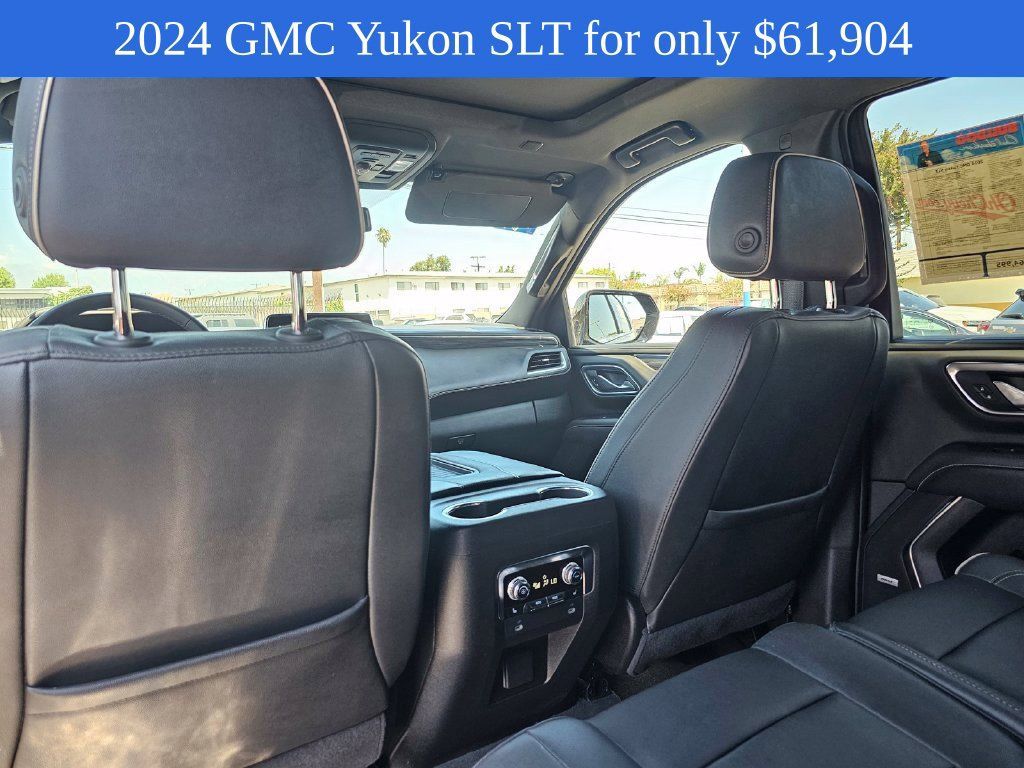 Used 2024 GMC Yukon SLT w/ SLT Premium Package AWD/4WD image 23