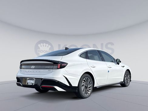 New 2026 Hyundai Sonata Limited image 7