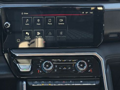 Used 2024 GMC Sierra 1500 Denali w/ Denali Reserve Package image 11