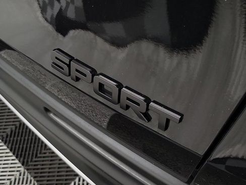 Certified 2025 Honda HR-V Sport image 10
