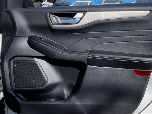 Used 2022 Ford Escape SEL w/ Technology Package image 21