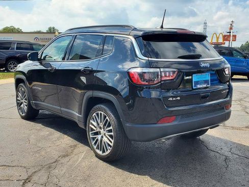Used 2023 Jeep Compass Limited w/ Elite Group AWD/4WD image 5
