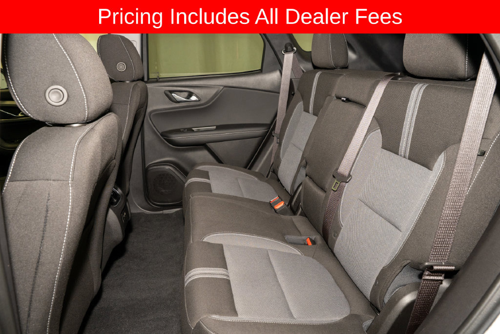 Used 2023 Chevrolet Blazer LT w/ Convenience Package FWD image 9
