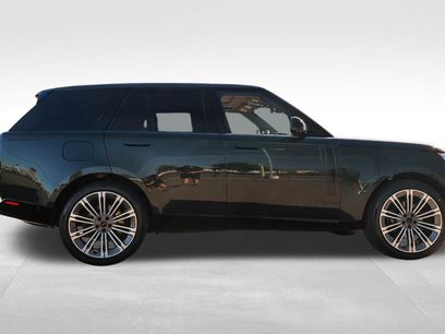 New 2026 Land Rover Range Rover SE