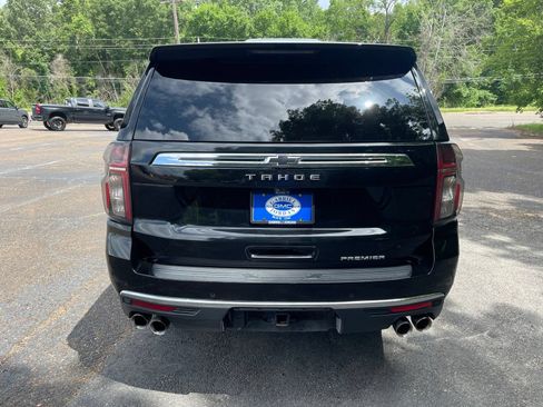 Used 2021 Chevrolet Tahoe Premier w/ Premium Package RWD image 5