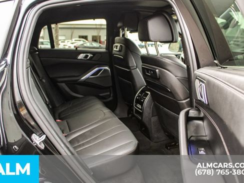 Used 2022 BMW X6 xDrive40i AWD/4WD image 17