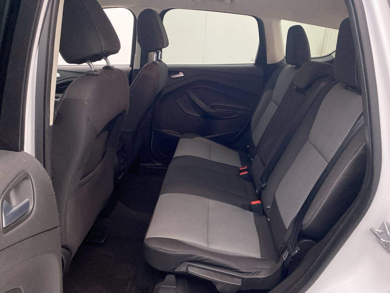 Used 2017 Ford Escape SE AWD/4WD image 22