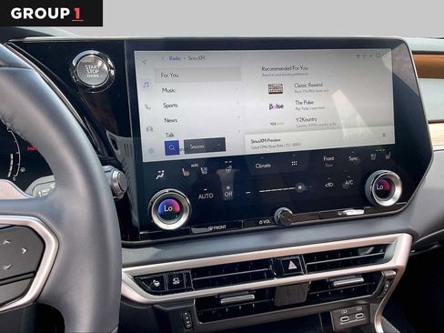 Used 2024 Lexus RX 350 Premium Plus w/ Convenience Package FWD image 6