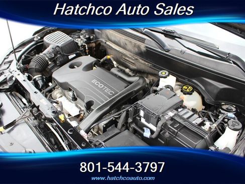 Used 2021 Chevrolet Equinox LS w/ LS Convenience Package AWD/4WD image 11