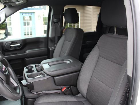 Used 2024 GMC Sierra 3500 Pro w/ Convenience Package AWD/4WD image 17