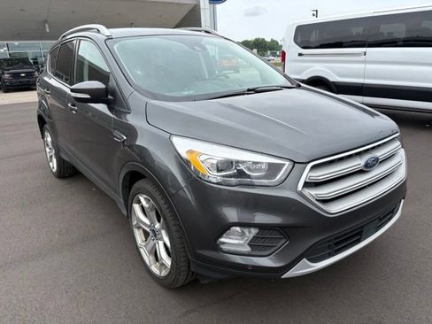 Used 2019 Ford Escape Titanium AWD/4WD image 10