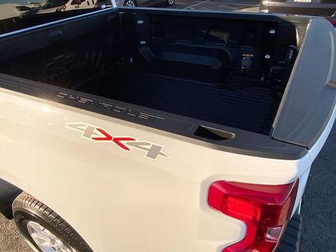 New 2026 Chevrolet Silverado 1500 LT w/ LPO, Liner Protection Package image 30