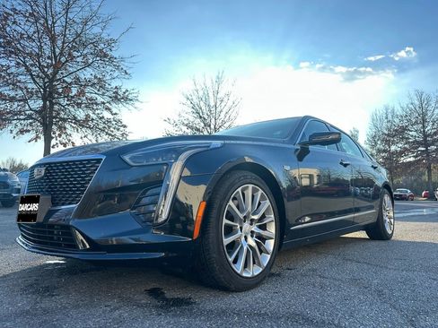 Used 2019 Cadillac CT6 Luxury w/ Driver Awareness Package image 32