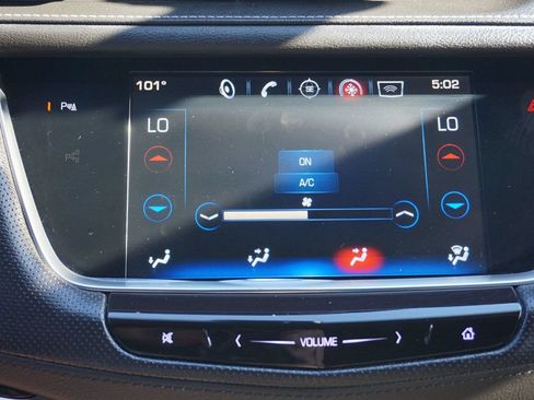 Used 2017 Cadillac XT5 Luxury w/ Driver Awareness Package AWD/4WD image 37