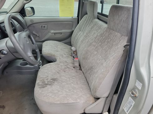 Used 2004 Toyota Tacoma 2WD Regular Cab image 10