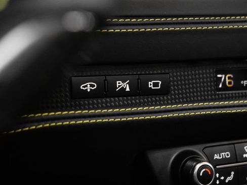 Used 2022 Ferrari F8 Tributo Base image 63