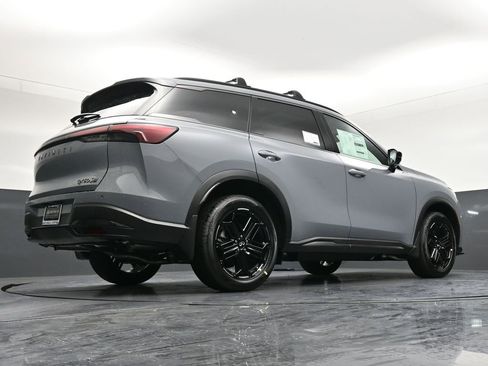 New 2026 INFINITI QX60 Sport w/ Dark Cargo Package image 33