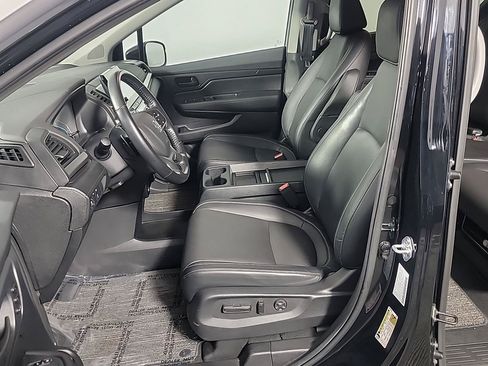 Certified 2024 Honda Odyssey EX-L image 18