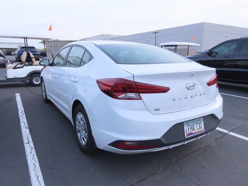 Used 2020 Hyundai Elantra SE w/ Cargo Package (C1) image 3