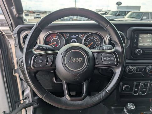 Used 2019 Jeep Wrangler Unlimited Sport S image 27