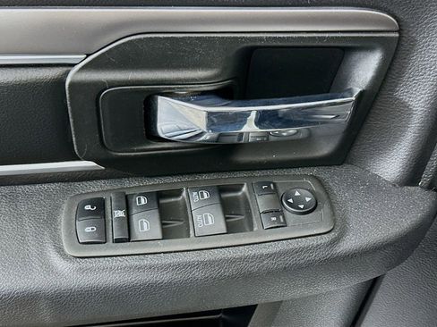 Used 2022 RAM 1500 Classic Warlock AWD/4WD image 21