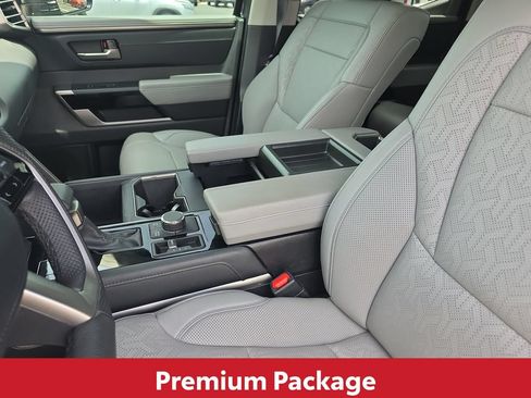 Used 2023 Toyota Tundra Limited AWD/4WD image 17