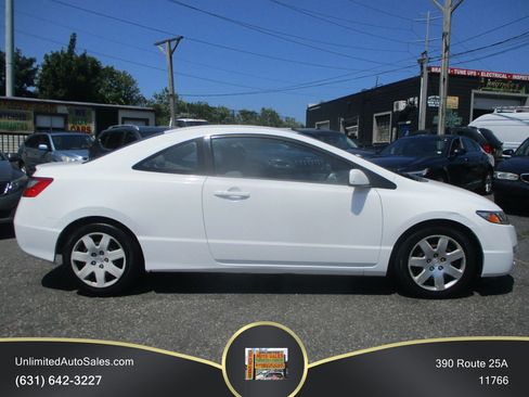 Used 2010 Honda Civic LX image 4